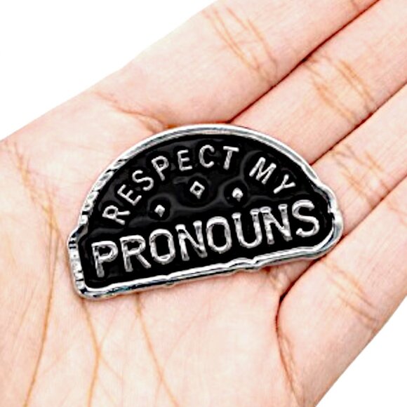 🏳️🌈 “Respect My Pronouns” Enamel Pin – LGBTQ+ Pride Awareness Badge 🌈 - Picture 1 of 6
